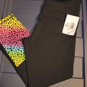 NWT ZYIA RAINBOW LIGHT AND TIGHT